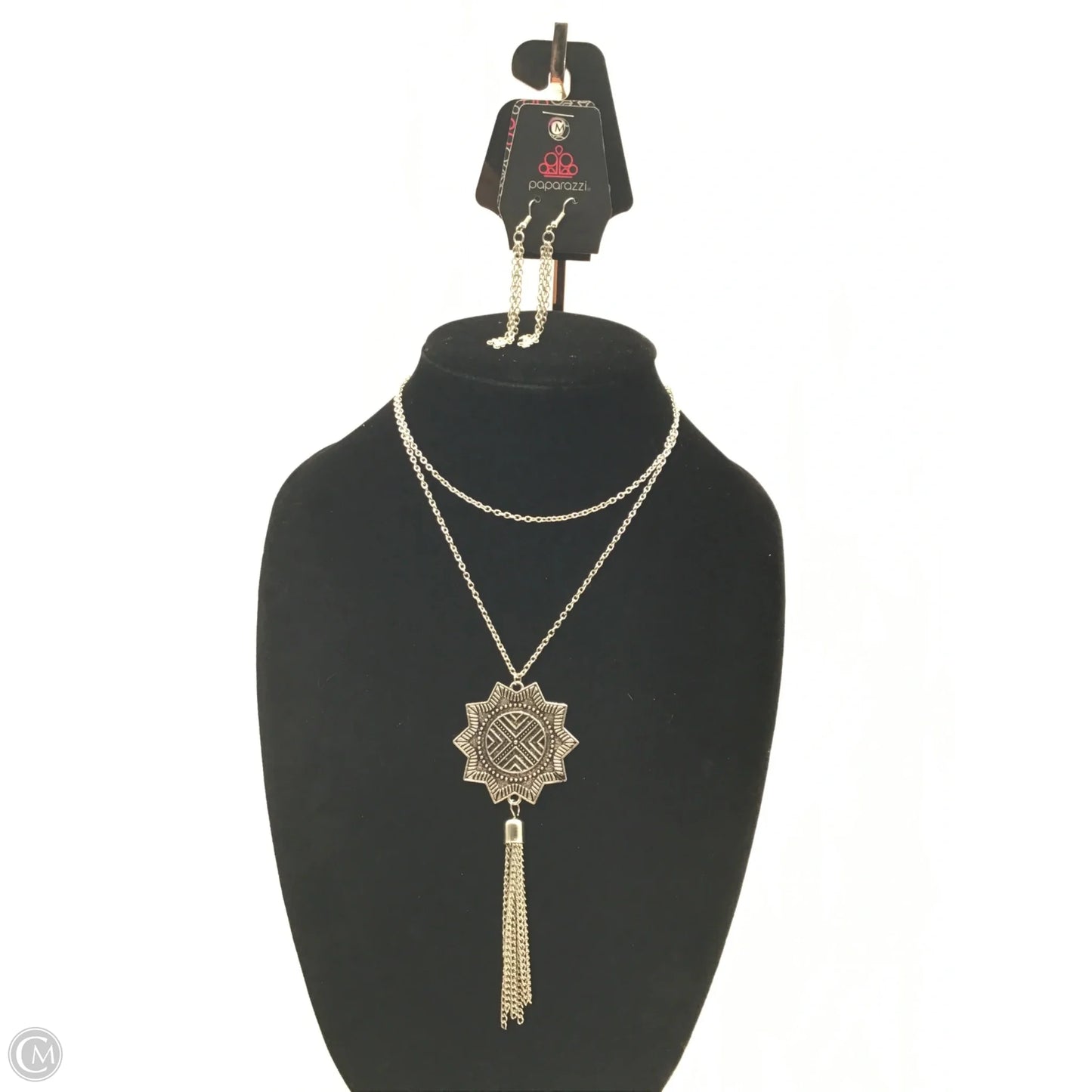 Necklace Set By Paparazzi, Size: 02 Piece Set