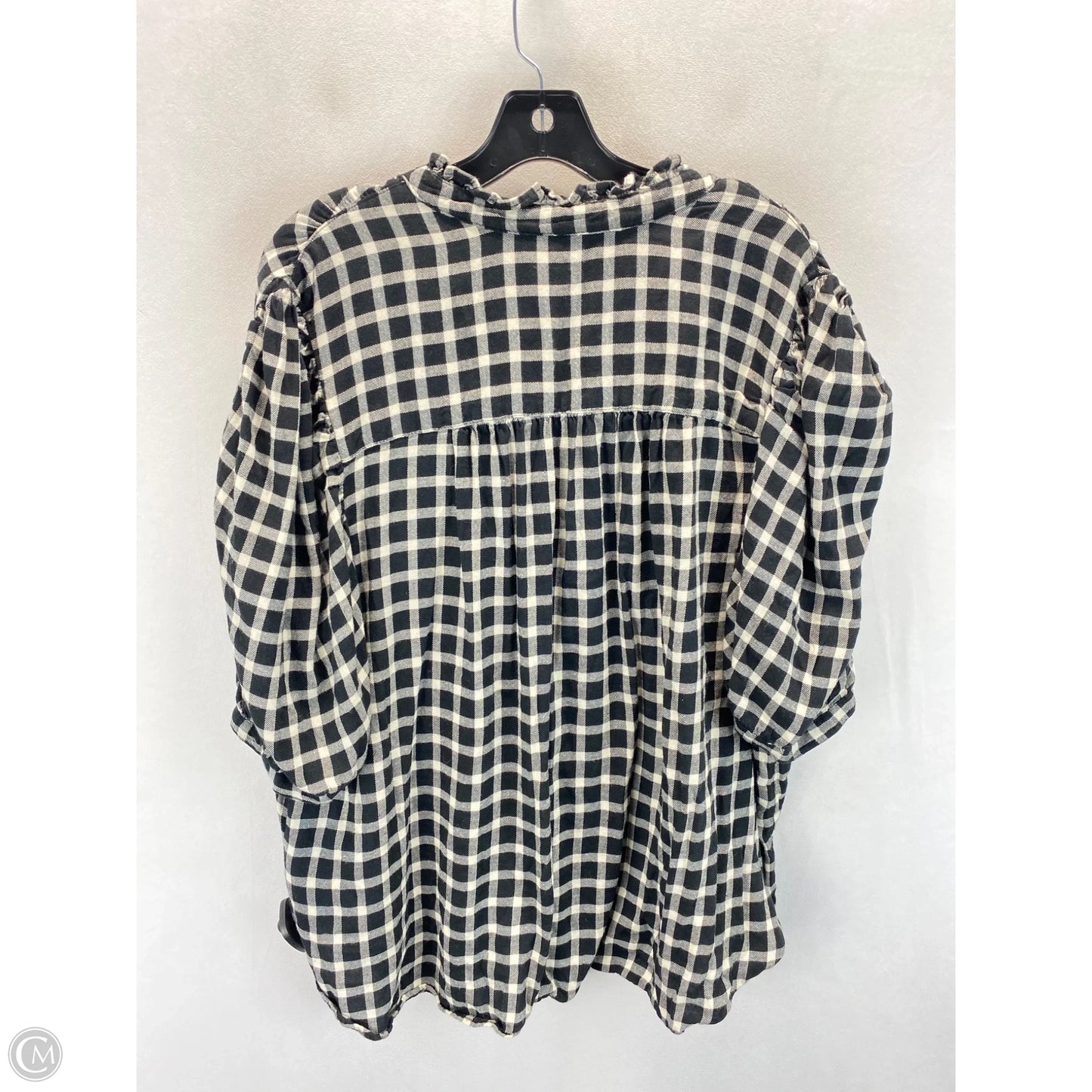 Top Short Sleeve By Gap In Black & White, Size: Xxl