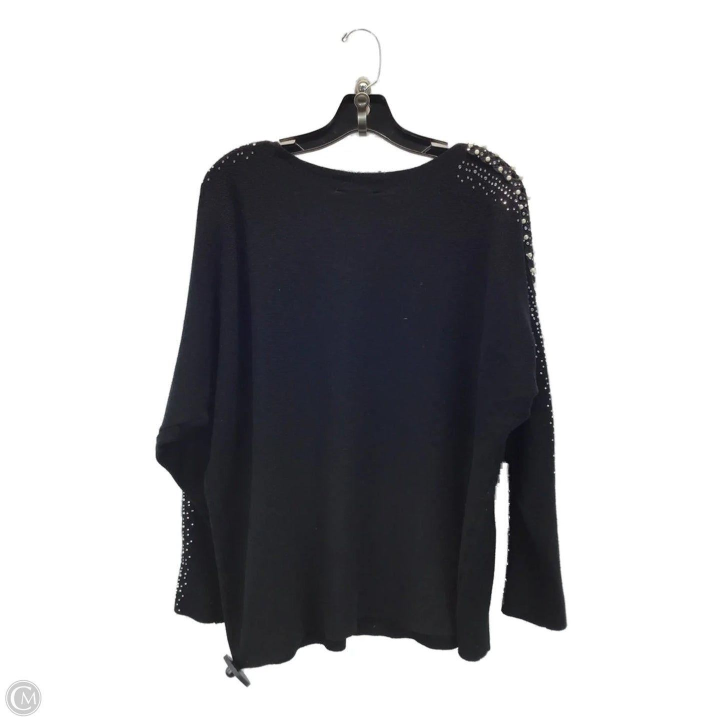 Sweater By Clothes Mentor In Black & White, Size: M
