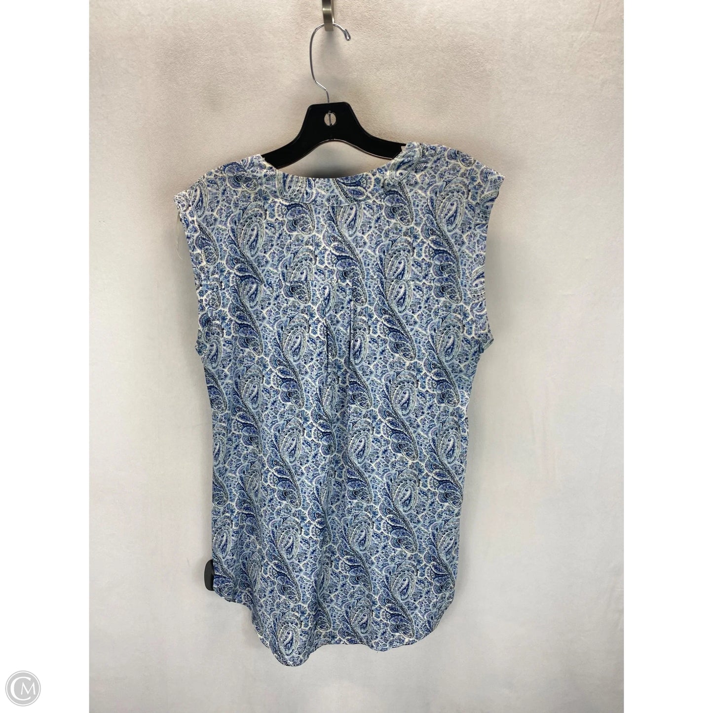 Top Sleeveless By Atmosphere In Paisley Print, Size: 8