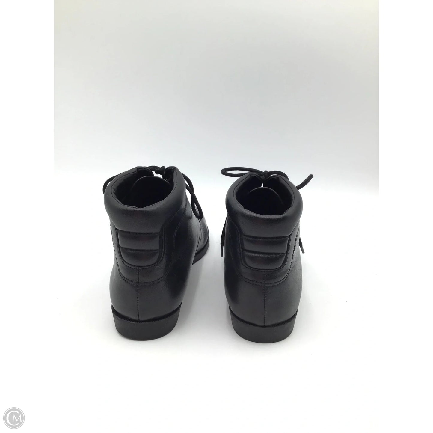 Boots Ankle Flats By Clothes Mentor In Black, Size: 7