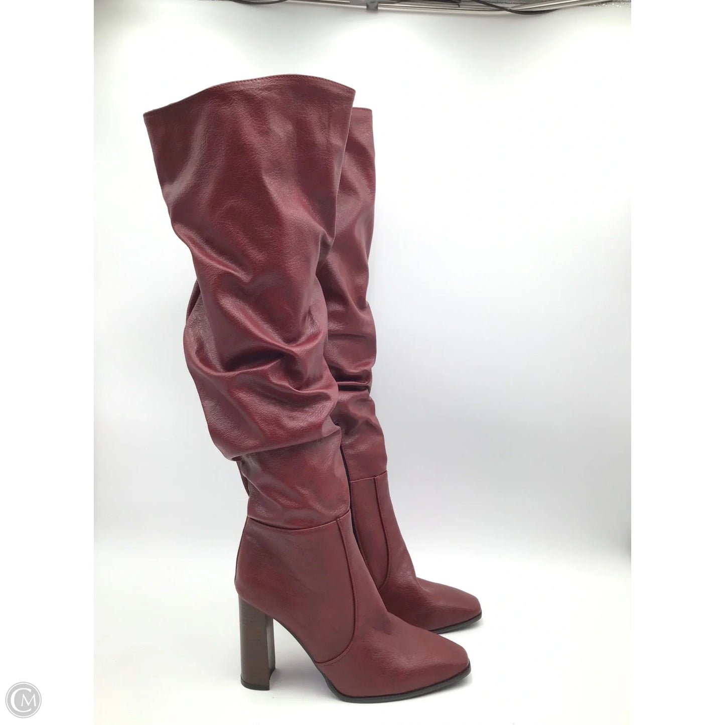 Boots Knee Heels By Clothes Mentor In Red, Size: 11.5