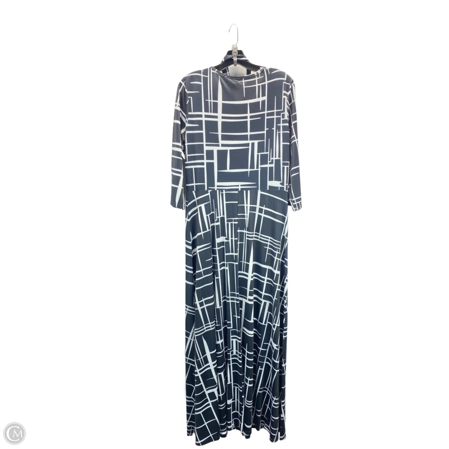 Dress Casual Midi By Clothes Mentor In Black & White, Size: L