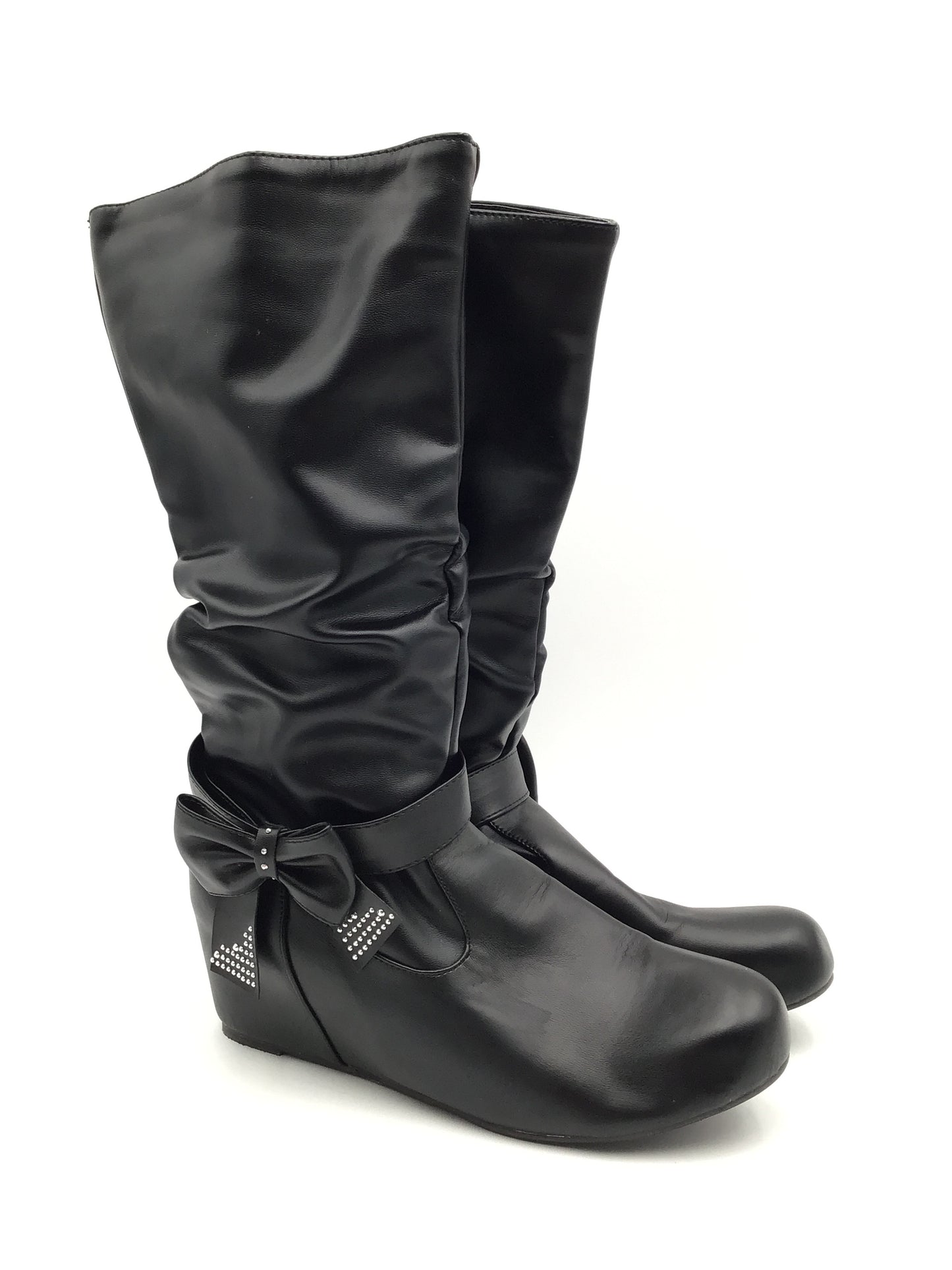 Boots Knee Flats By Clothes Mentor In Black, Size: 9.5