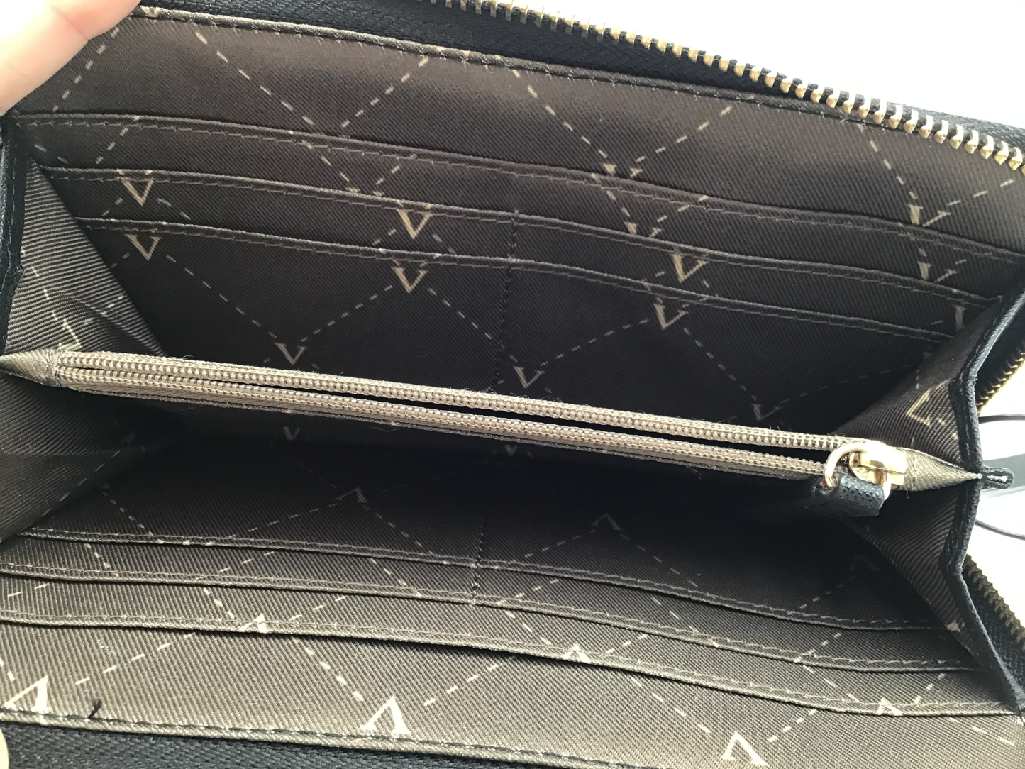 Wallet By Vince Camuto Size: Small