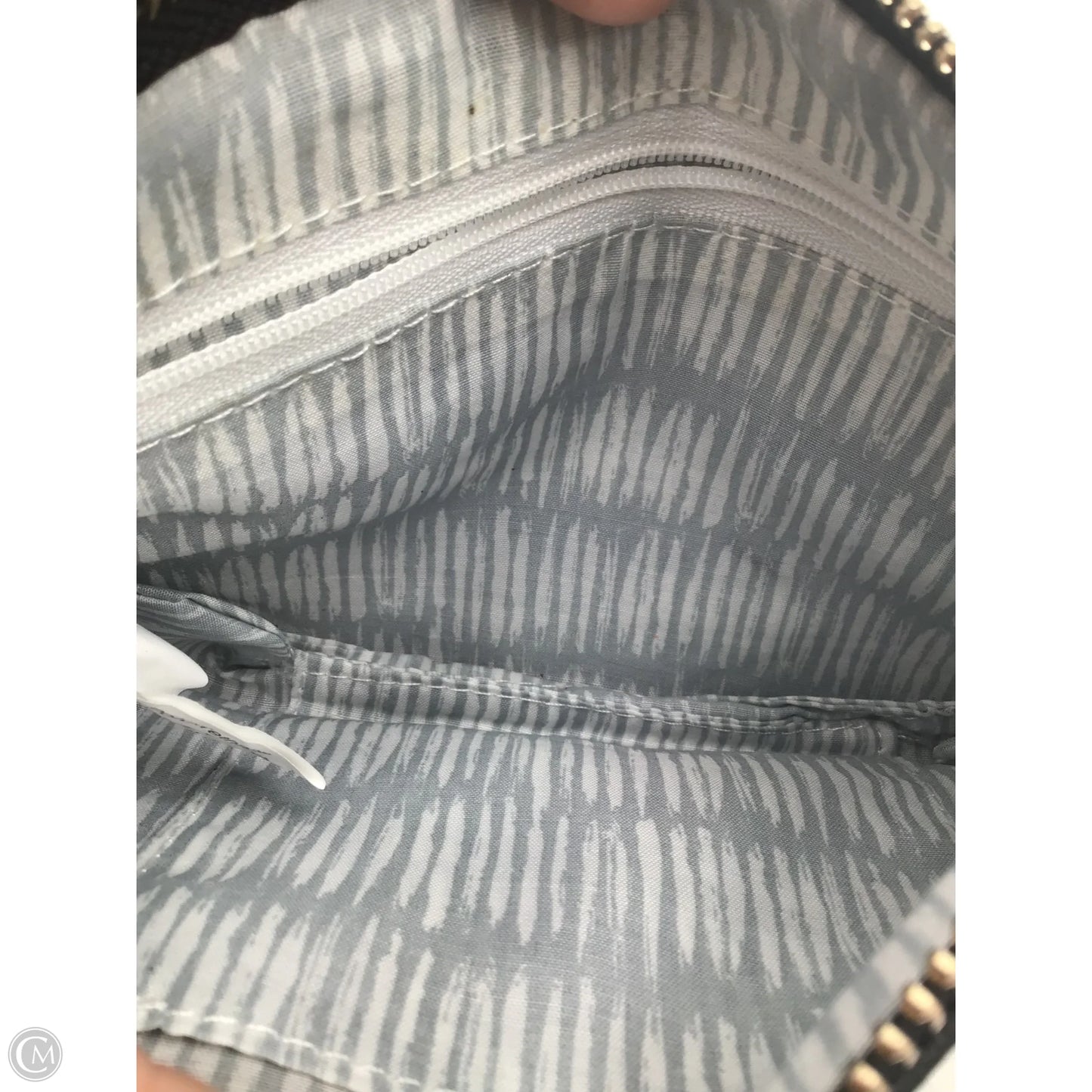 Wristlet By Clothes Mentor, Size: Small