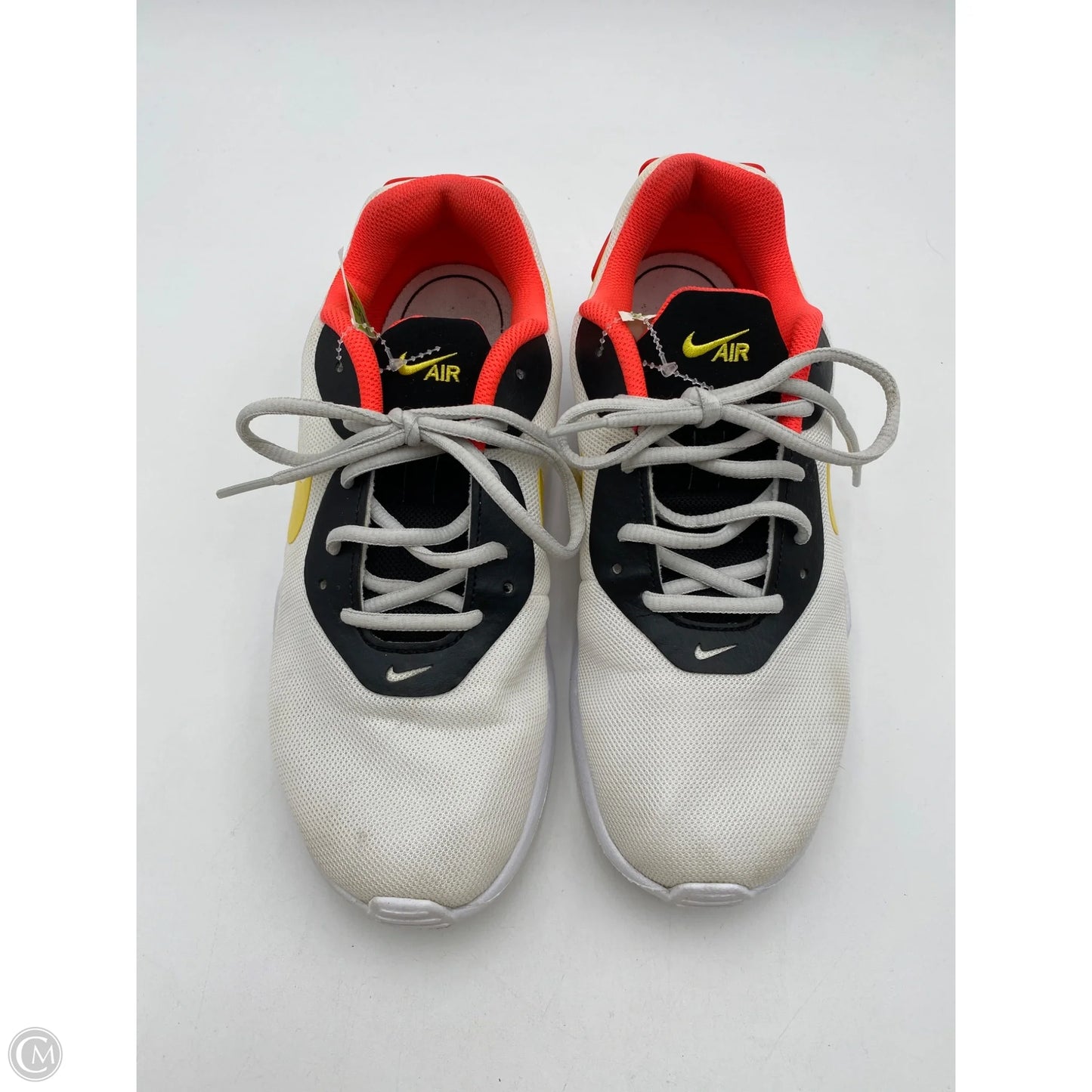 Shoes Athletic By Nike In White & Yellow, Size: 8.5
