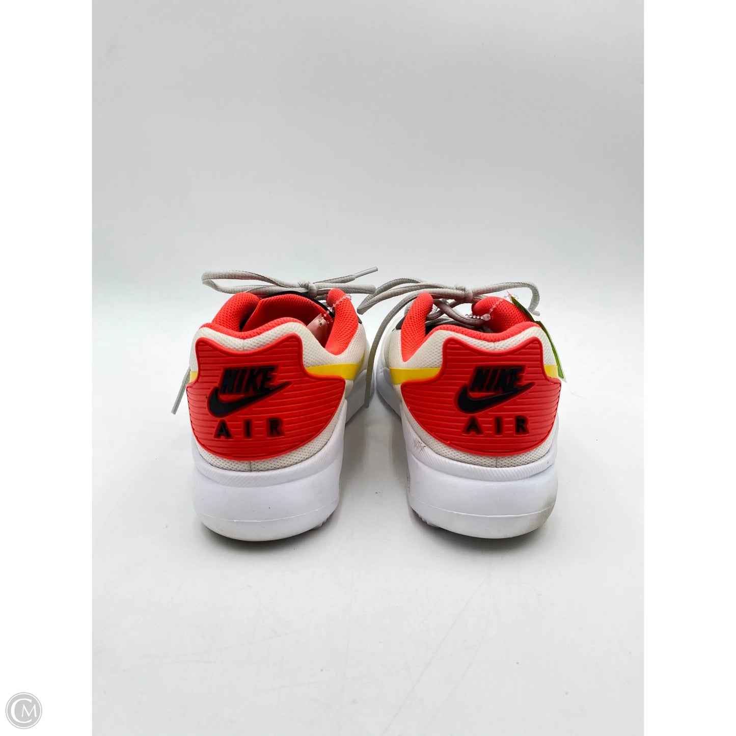Shoes Athletic By Nike In White & Yellow, Size: 8.5