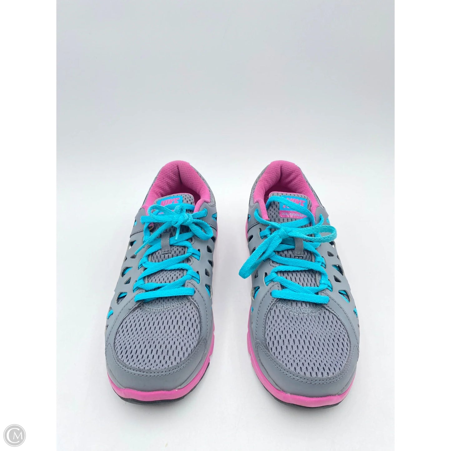 Shoes Sneakers By Nike In Grey & Pink, Size: 8