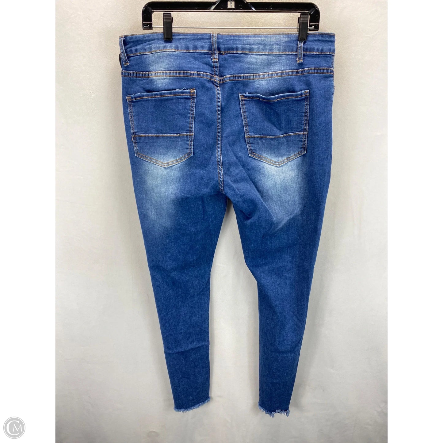 Jeans Straight By Clothes Mentor In Blue Denim, Size: 18