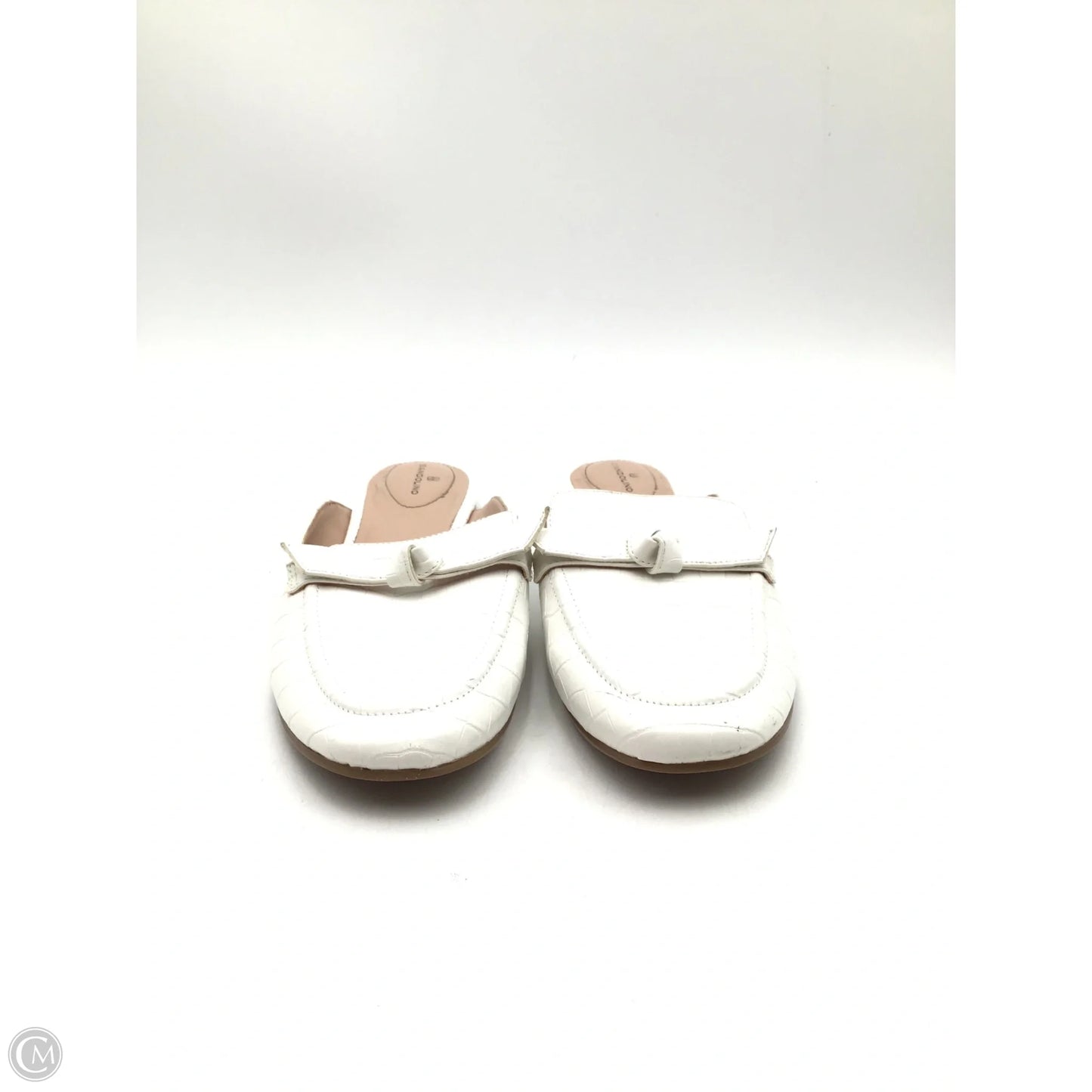 Shoes Flats By Bandolino In White, Size: 9.5