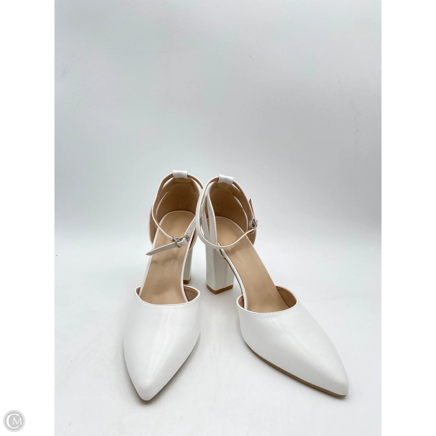 Shoes Heels Block By Clothes Mentor In White, Size: 9.5