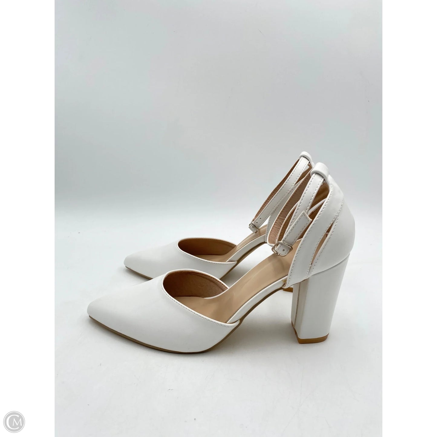 Shoes Heels Block By Clothes Mentor In White, Size: 9.5