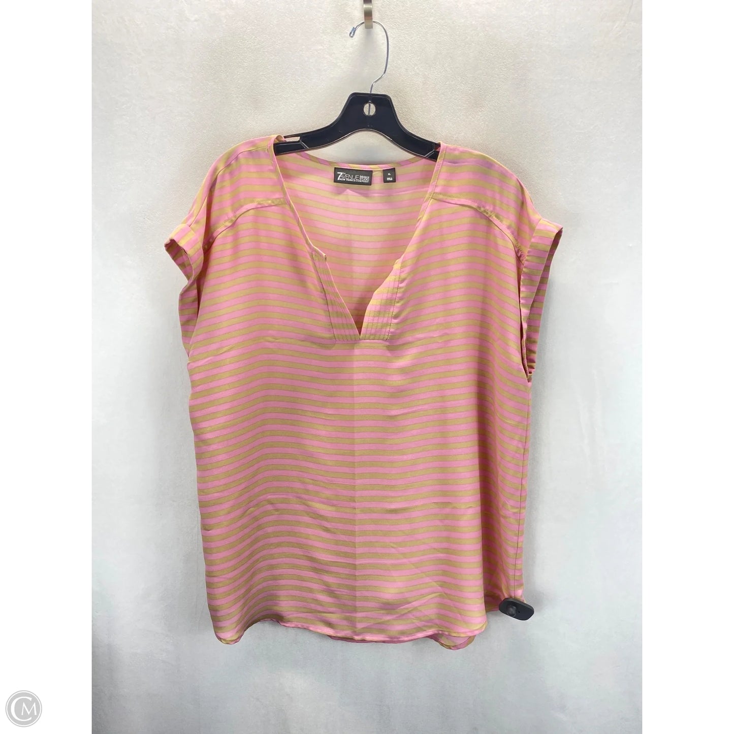 Top Short Sleeve By New York And Co In Pink & Tan, Size: Xl