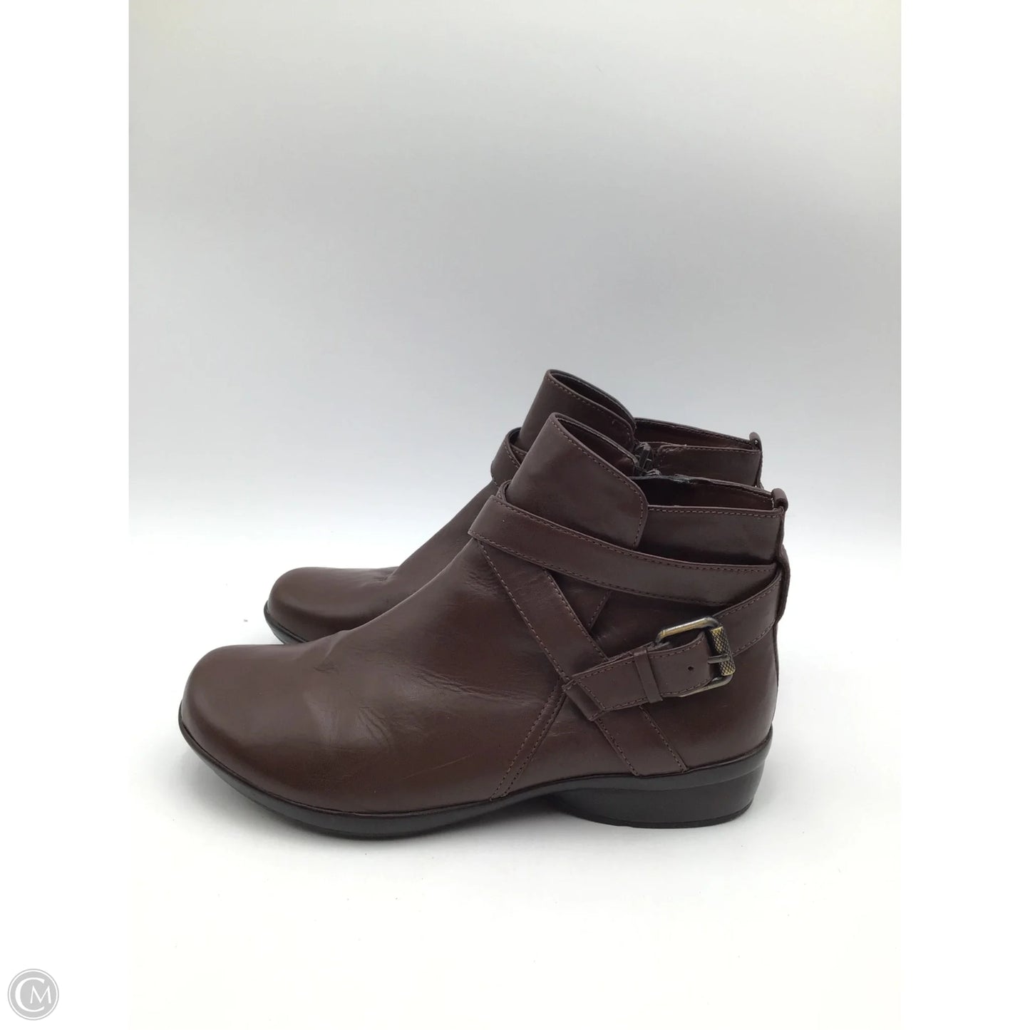 Boots Ankle Flats By Naturalizer In Brown, Size: 8