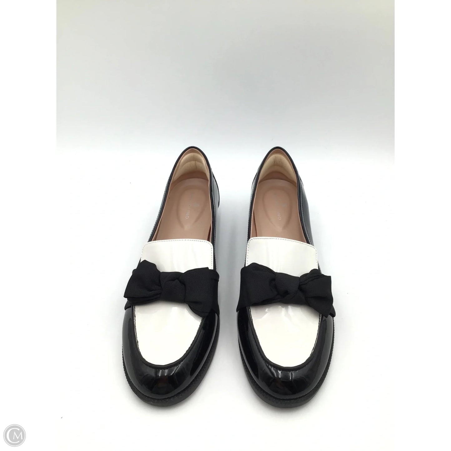 Shoes Flats By Bandolino In Black & White, Size: 11