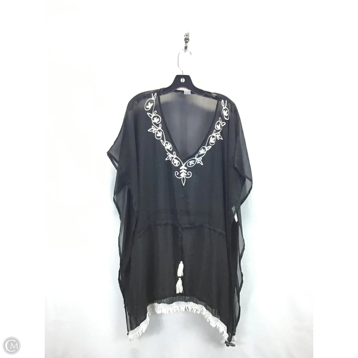 Swimwear Cover-up By Clothes Mentor In Black & White, Size: Osfm