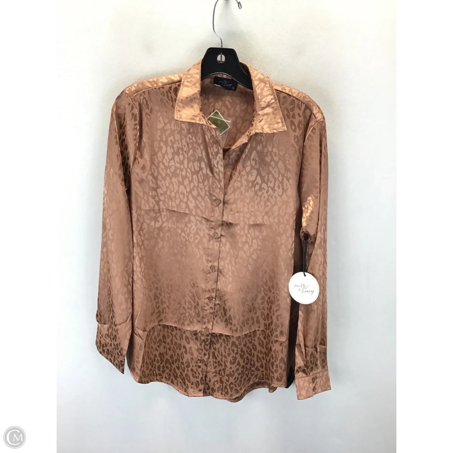 Top Long Sleeve By Clothes Mentor In Animal Print, Size: M