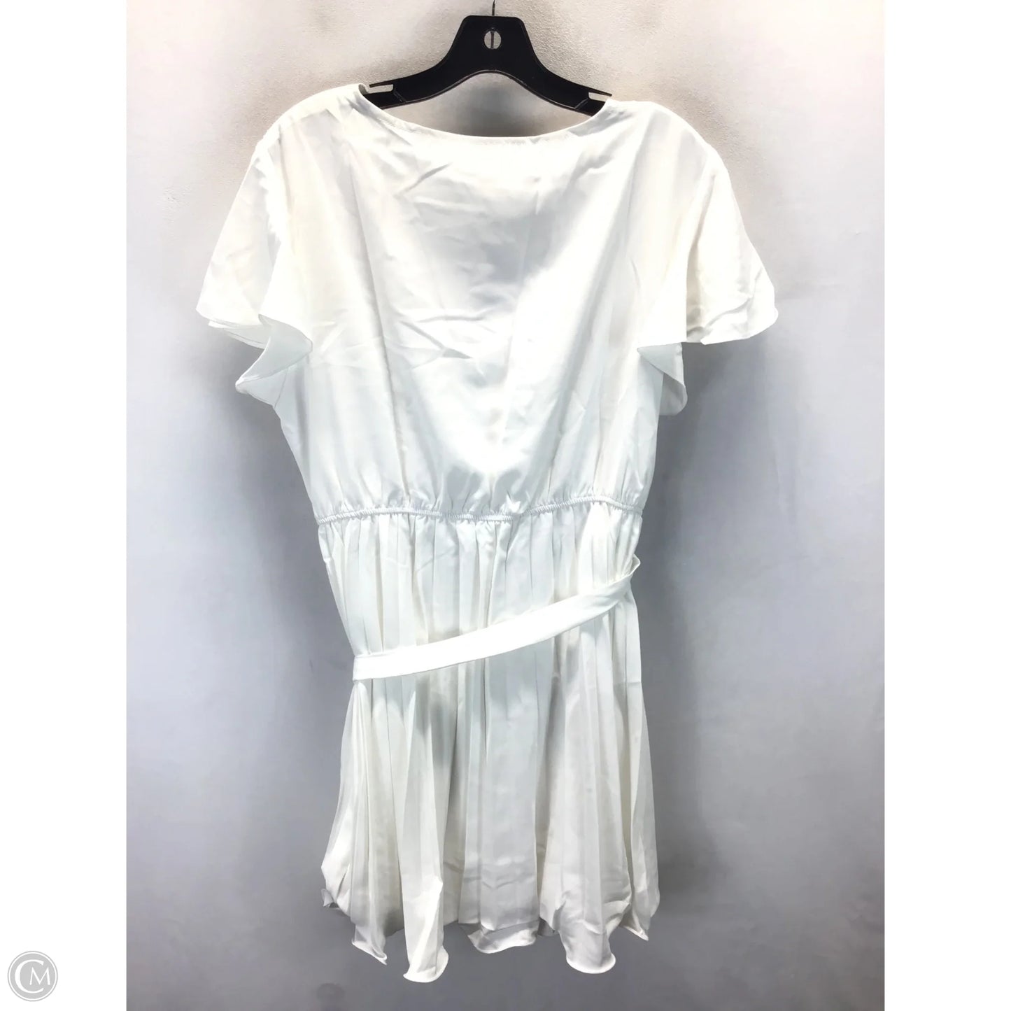 Dress Casual Midi By Clothes Mentor In White, Size: Xl