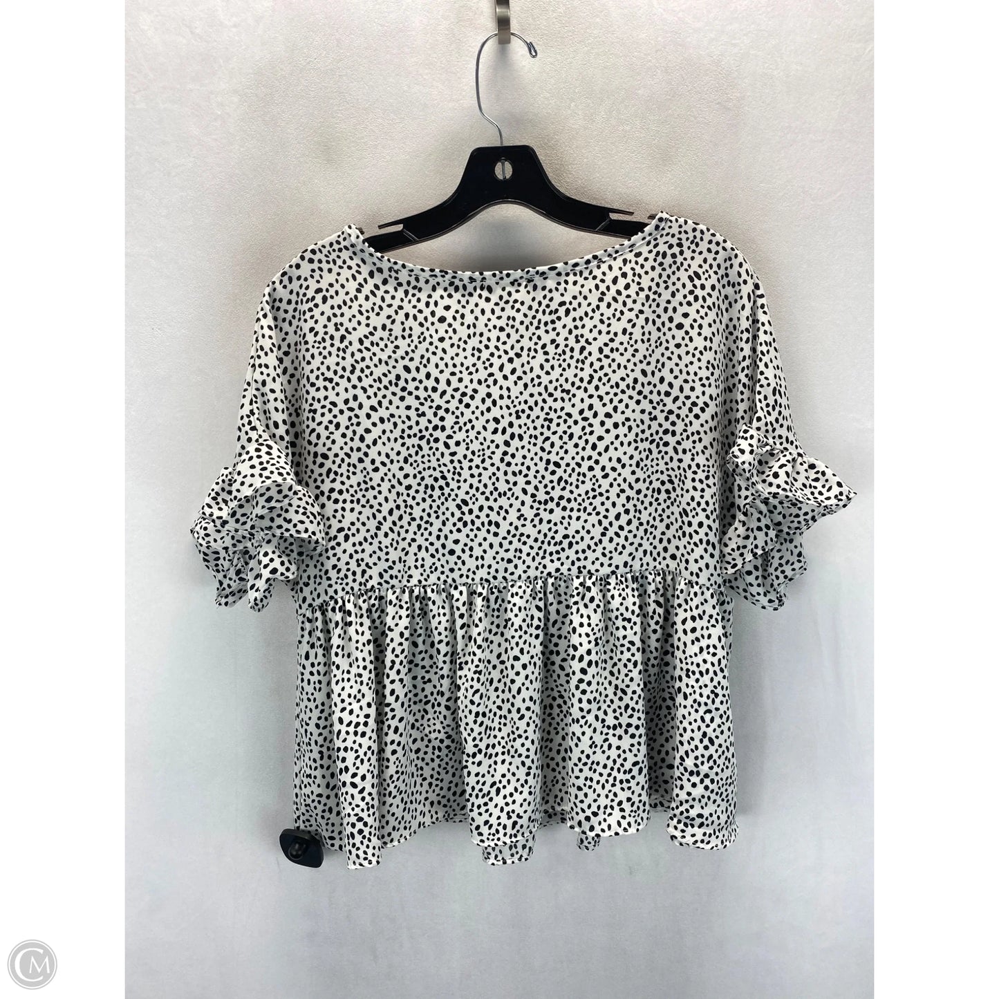 Top Short Sleeve By Mi Ami In Black & White, Size: M