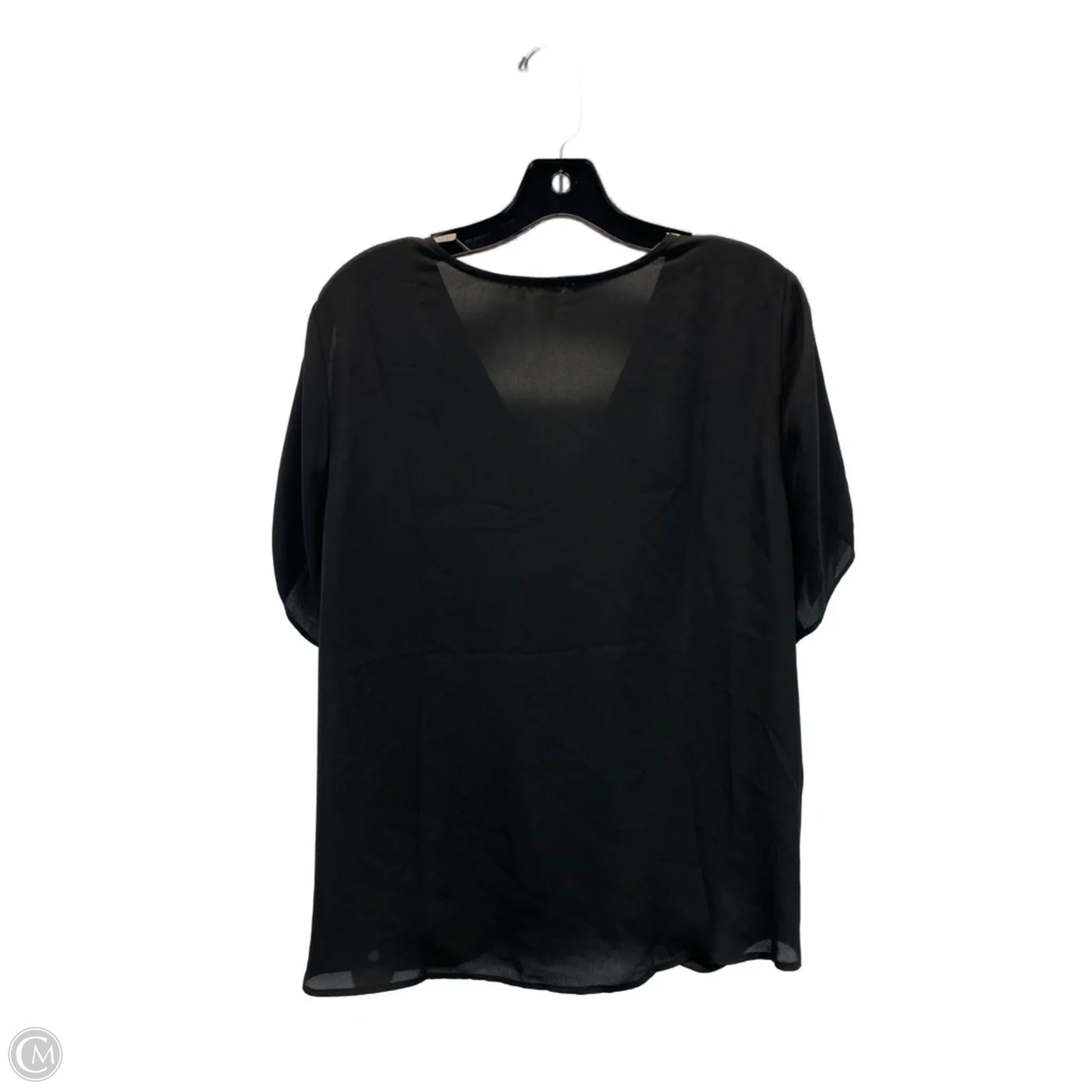 Top Short Sleeve By Clothes Mentor In Black, Size: L