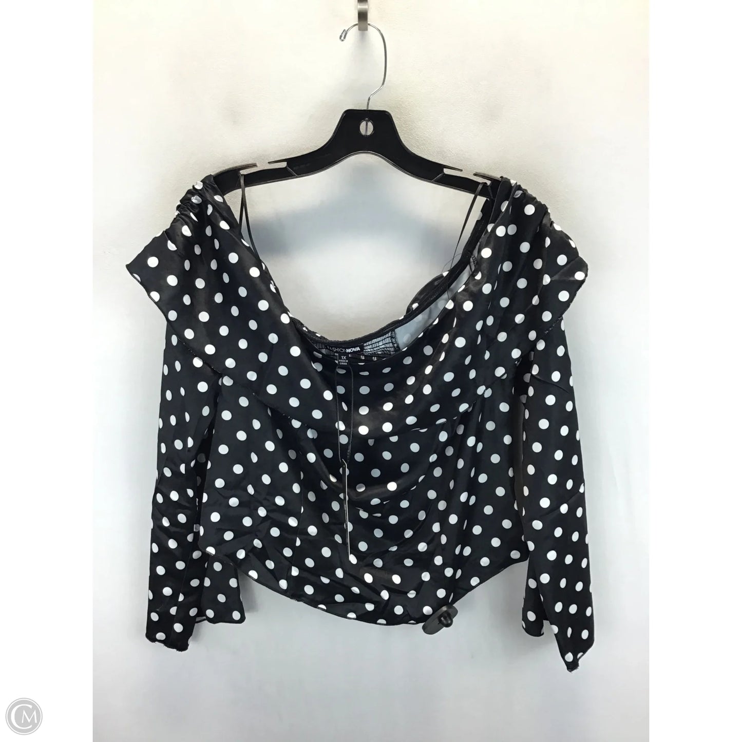 Top Long Sleeve By Fashion Nova In Polkadot Pattern, Size: 1x