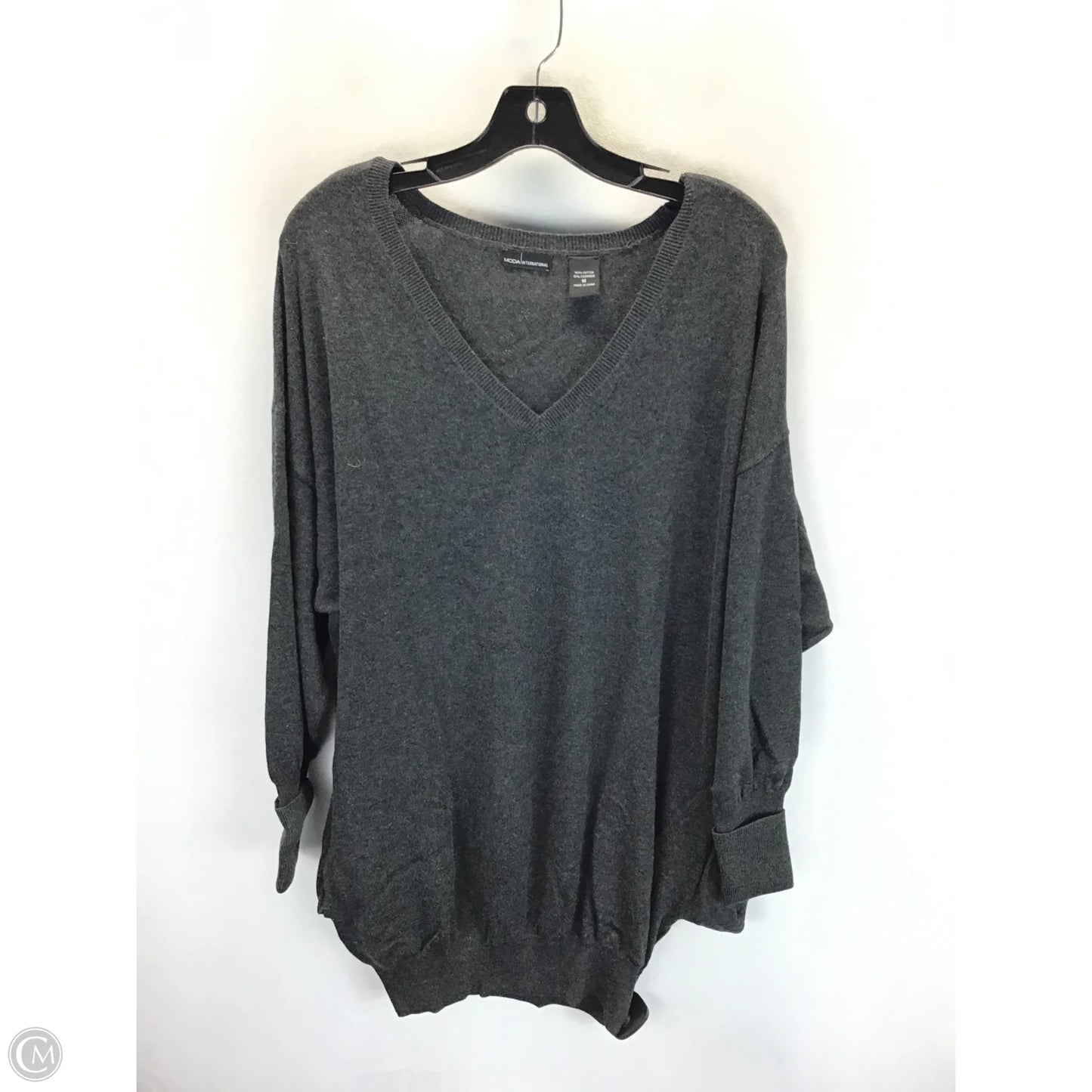 Sweater By Moda Intl In Grey, Size: M