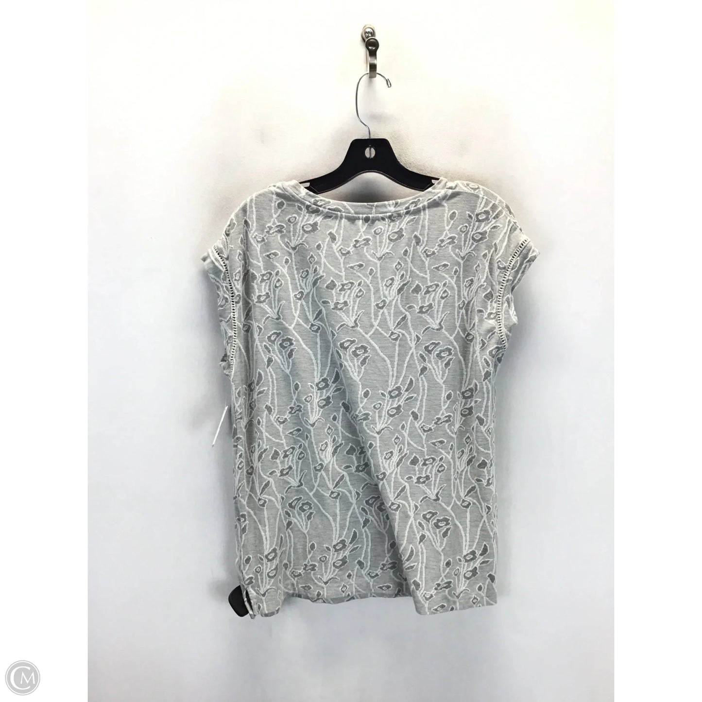 Top Sleeveless By Rose And Olive In Grey, Size: L