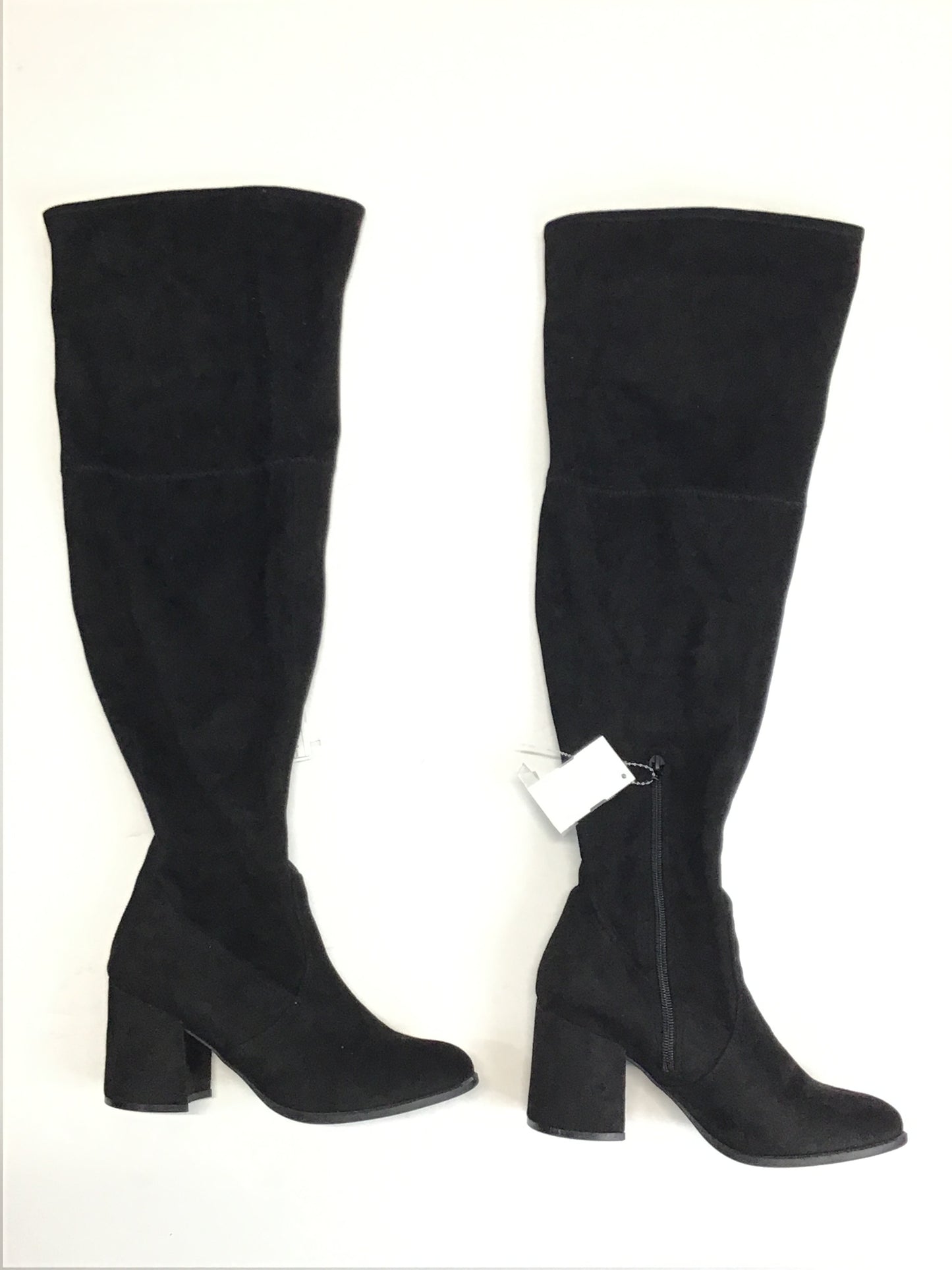 Boots Knee Flats By Unisa Size: 6.5