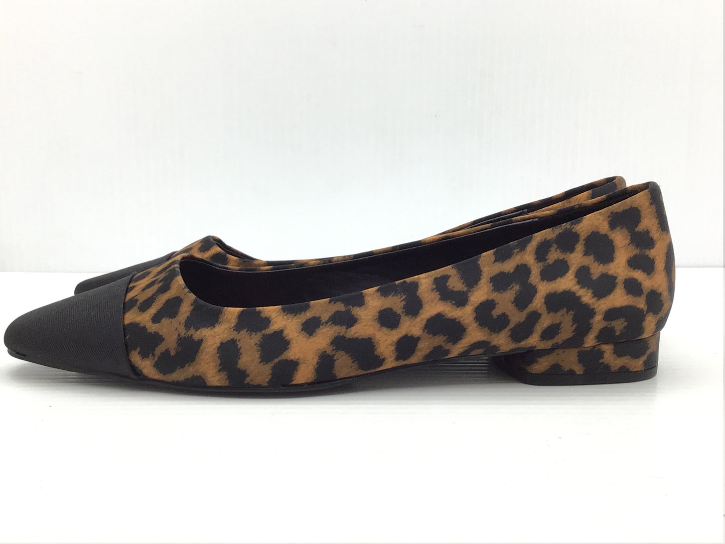 Shoes Flats Ballet By Zara Size: 6.5