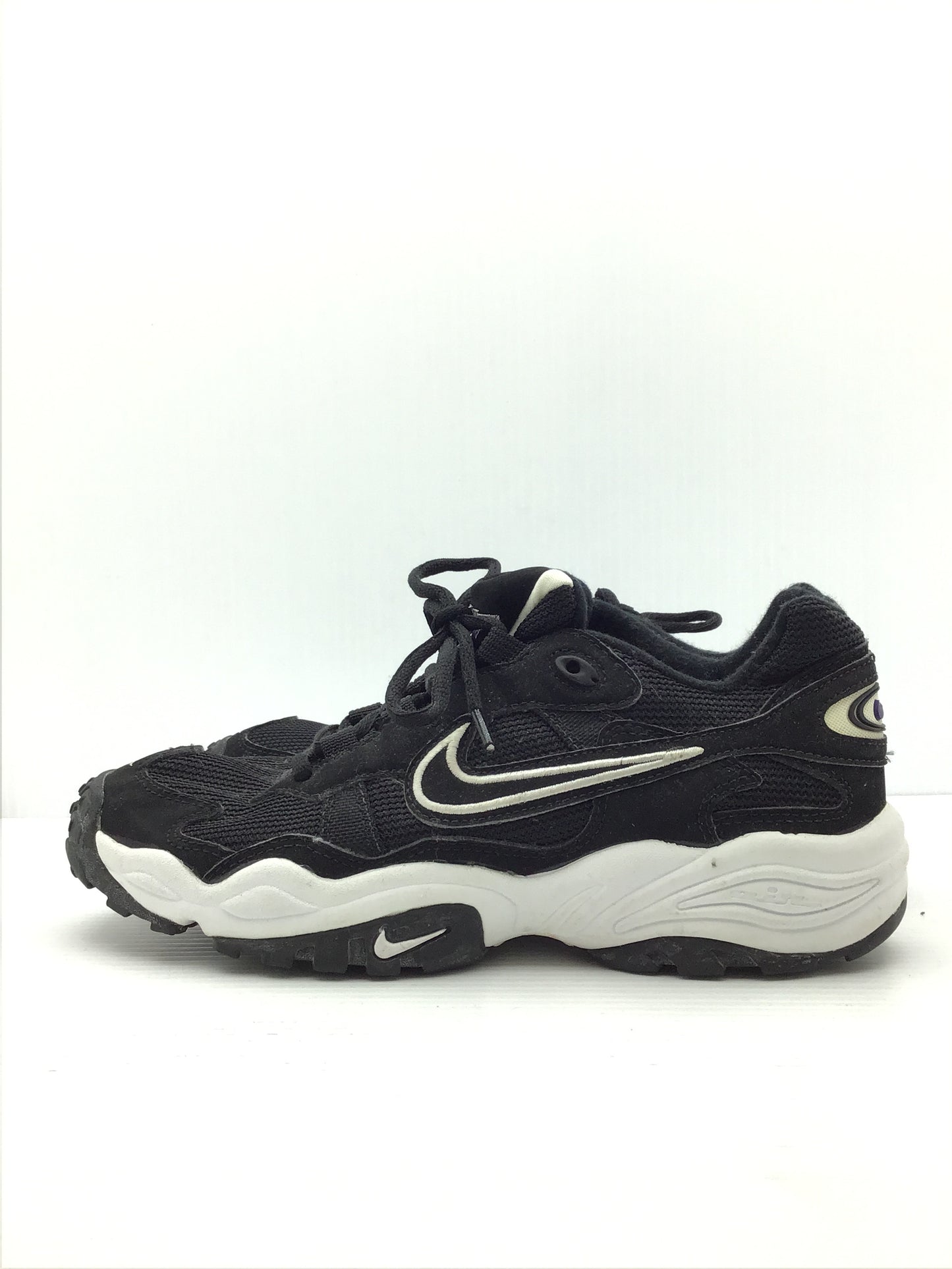Shoes Athletic By Nike Size: 10