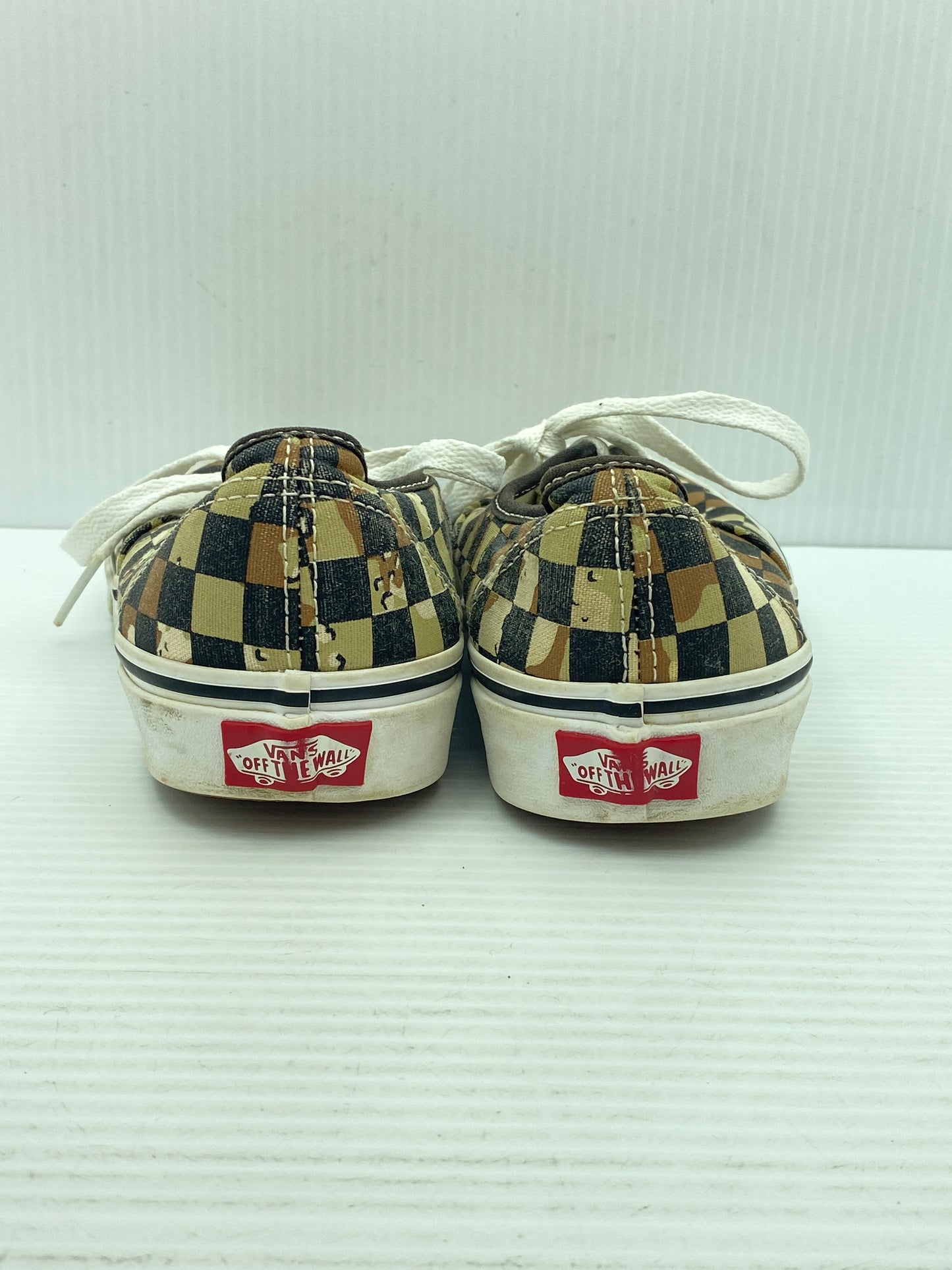 Shoes Sneakers By Vans Size: 8