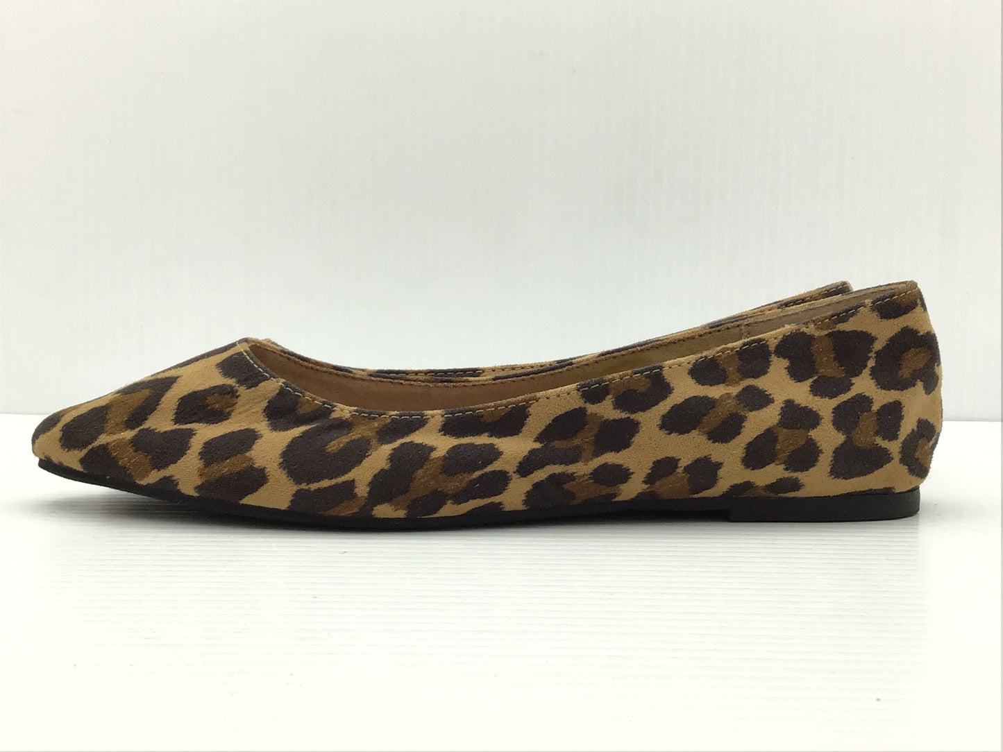 Shoes Flats Ballet By Old Navy Size: 7