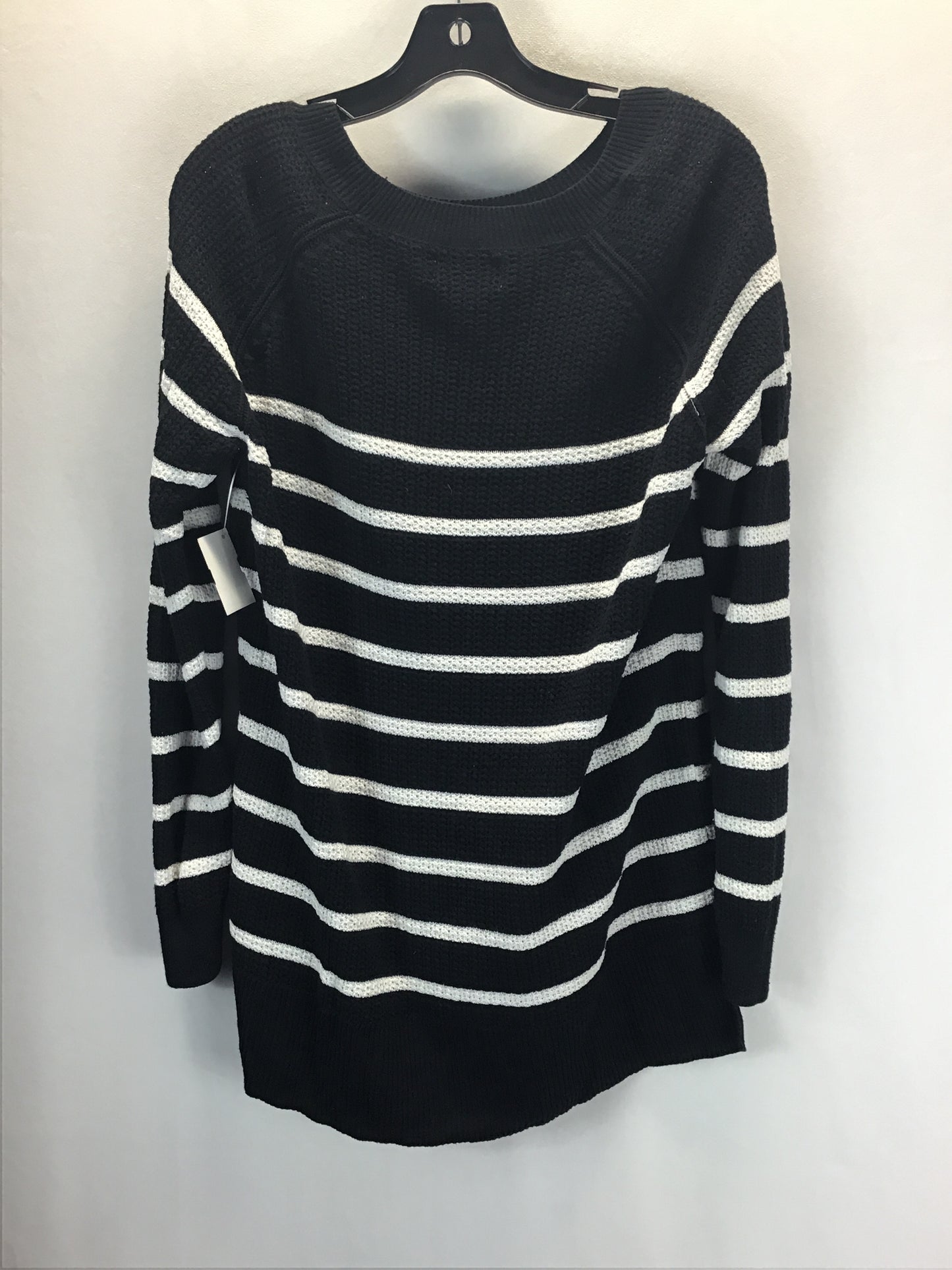Sweater By Old Navy Size: L