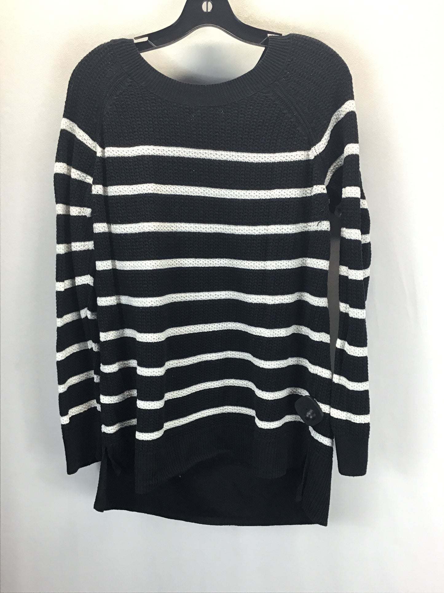Sweater By Old Navy Size: L
