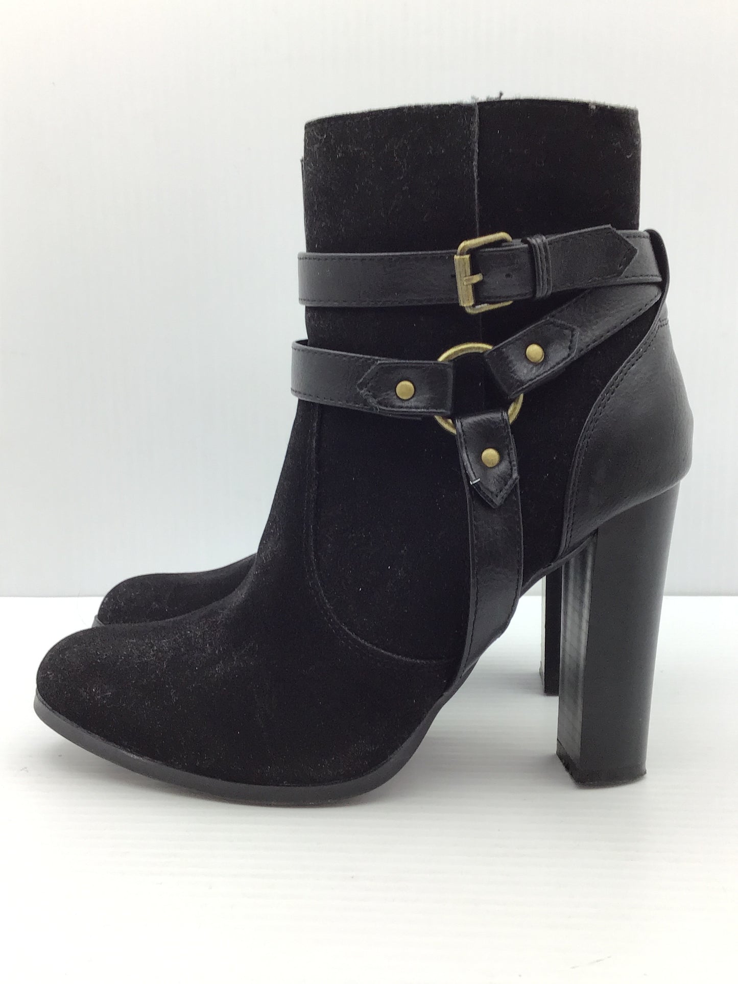 Boots Ankle Heels By Shoedazzle Size: 7