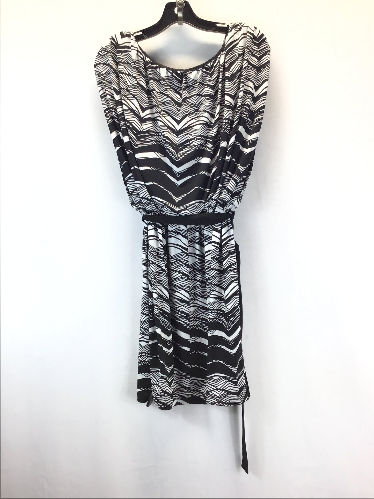 Dress Casual Midi By Enfocus Size: 18