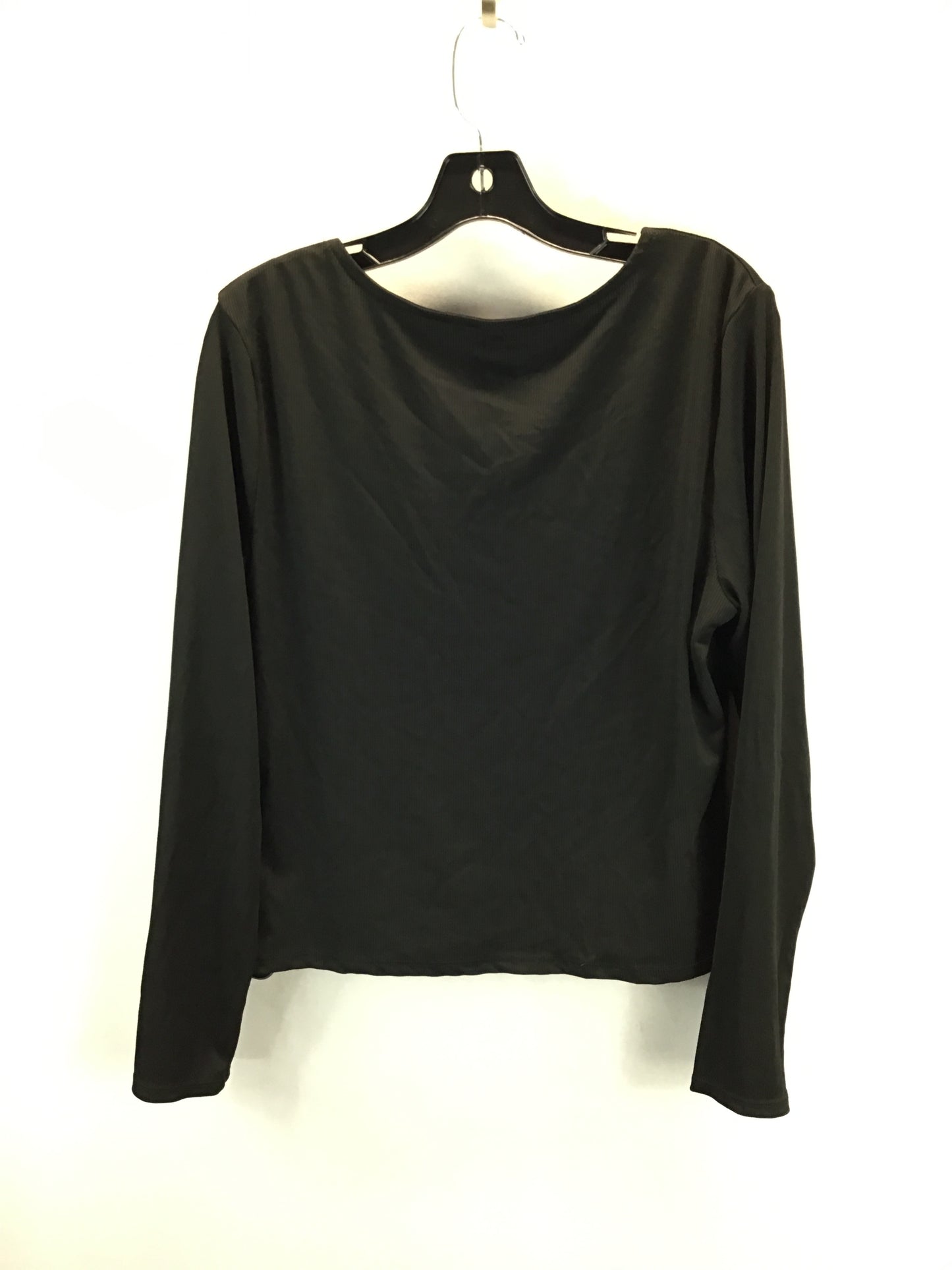 Top Long Sleeve By No Boundaries In Black, Size: 2x