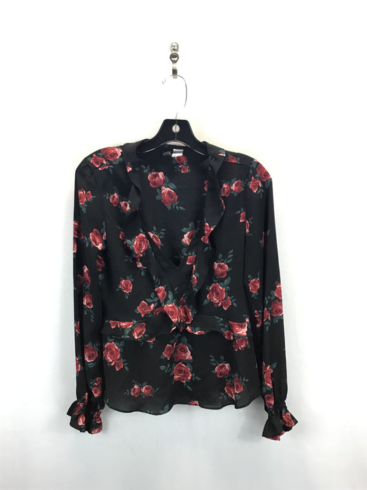 Top Long Sleeve By Divided In Black & Red, Size: 6