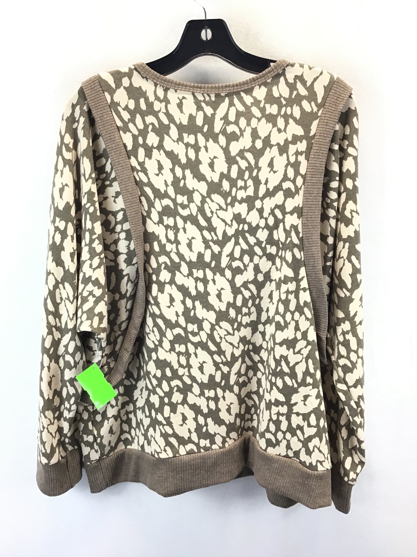 Top Long Sleeve By Clothes Mentor In Animal Print, Size: L