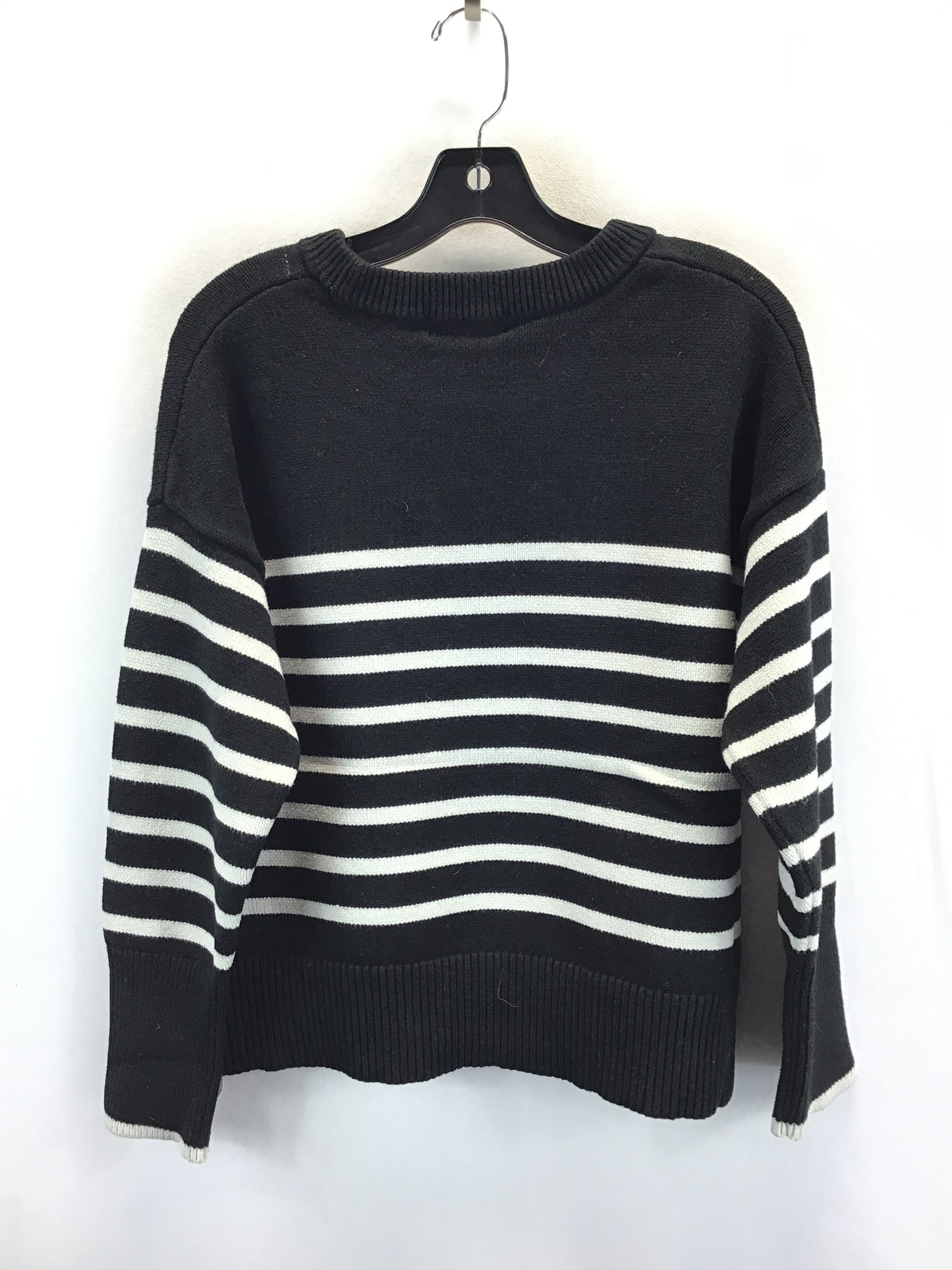 Sweater By Philosophy In Black White, Size: Xl