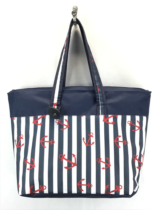 Tote By Clothes Mentor  Size: Large