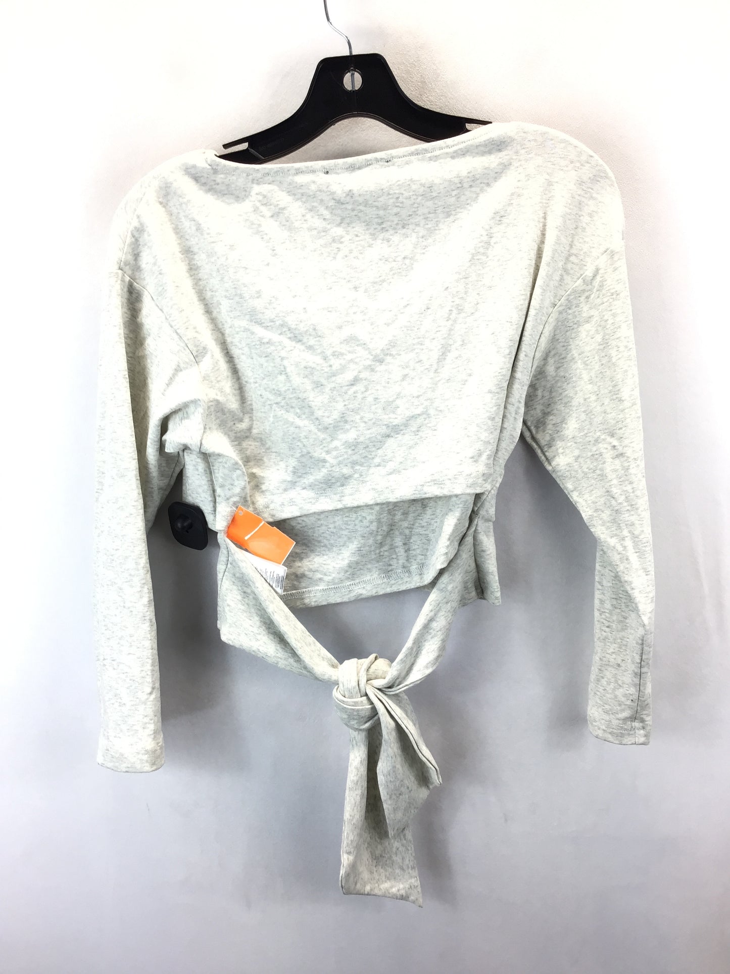 Top Long Sleeve Basic By Clothes Mentor In Grey, Size: L