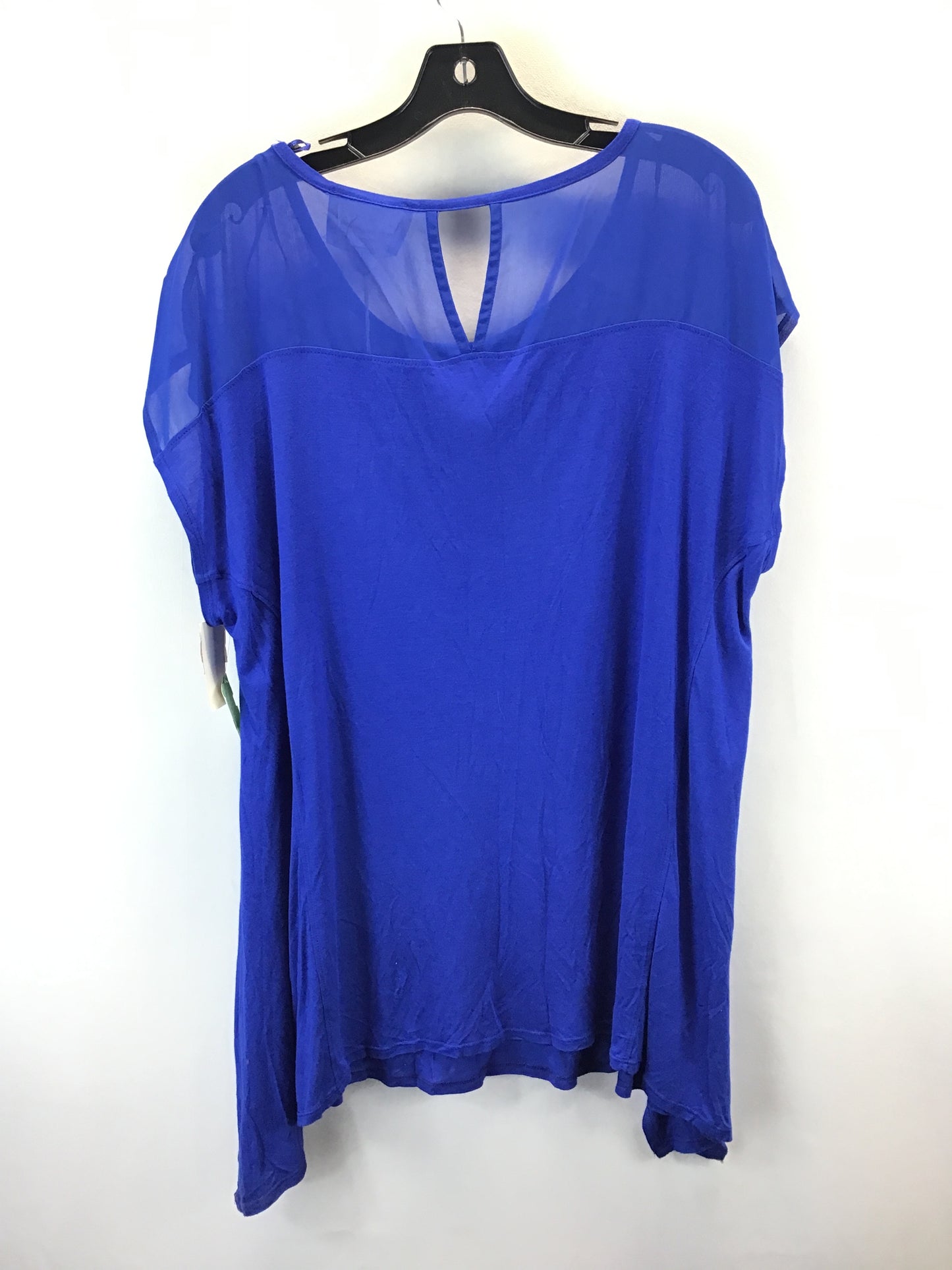 Top Short Sleeve By Vince Camuto In Blue, Size: 2x