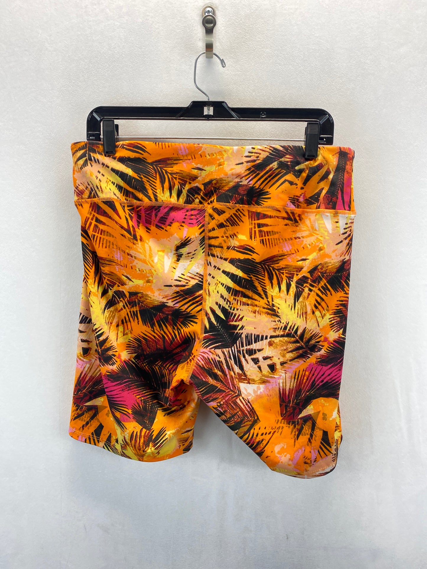 Athletic Shorts By New Look In Tropical Print, Size: 2x