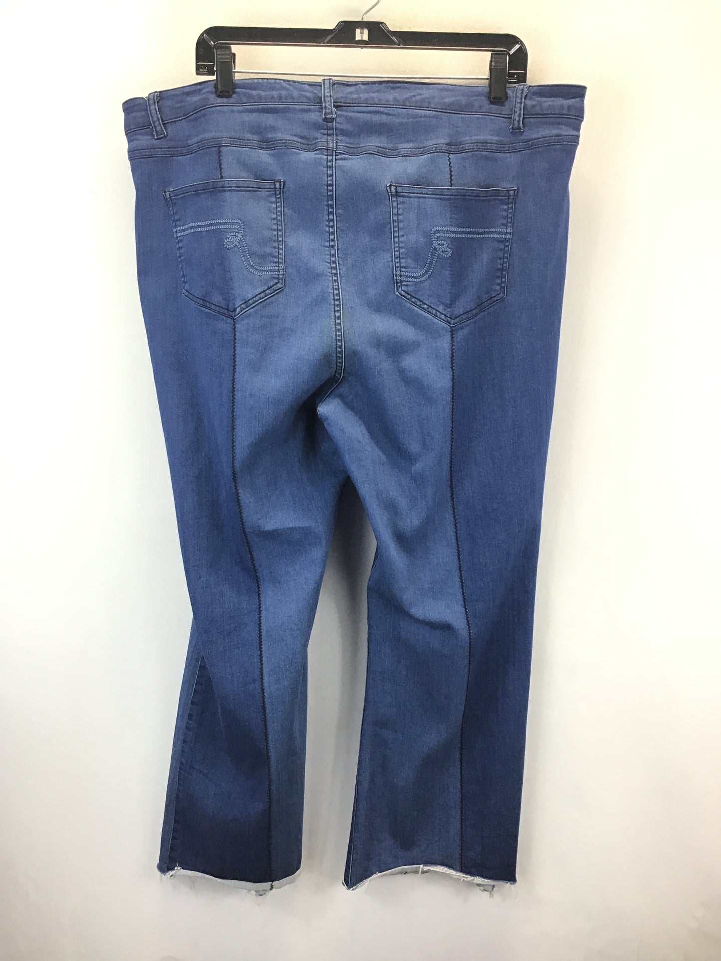 Jeans Straight By Clothes Mentor In Blue Denim, Size: 20