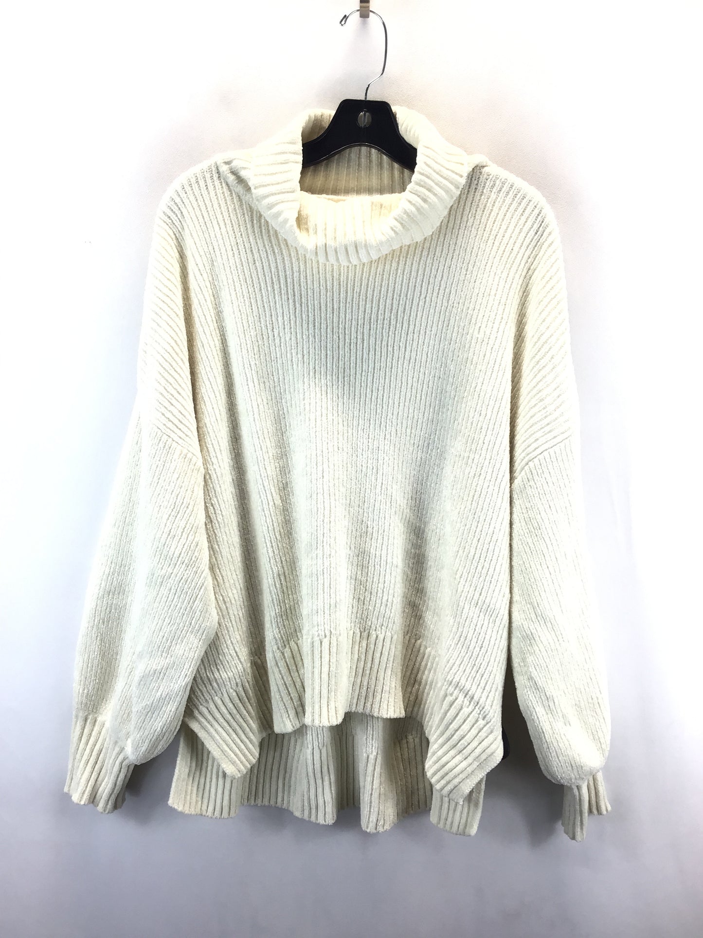 Sweater By Maison Jules In Cream, Size: L