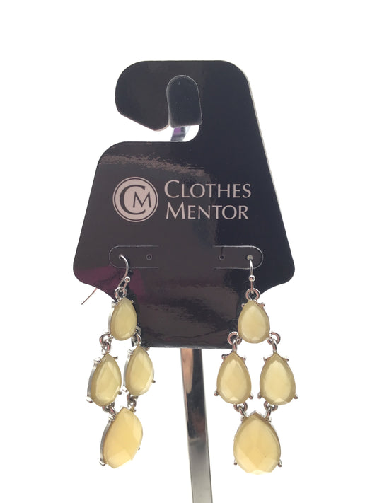 Earrings Dangle/drop By Clothes Mentor