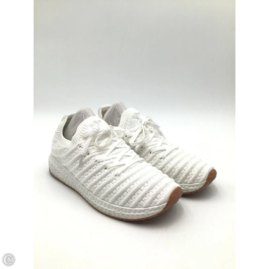 Shoes Sneakers By Danskin In White, Size: 6