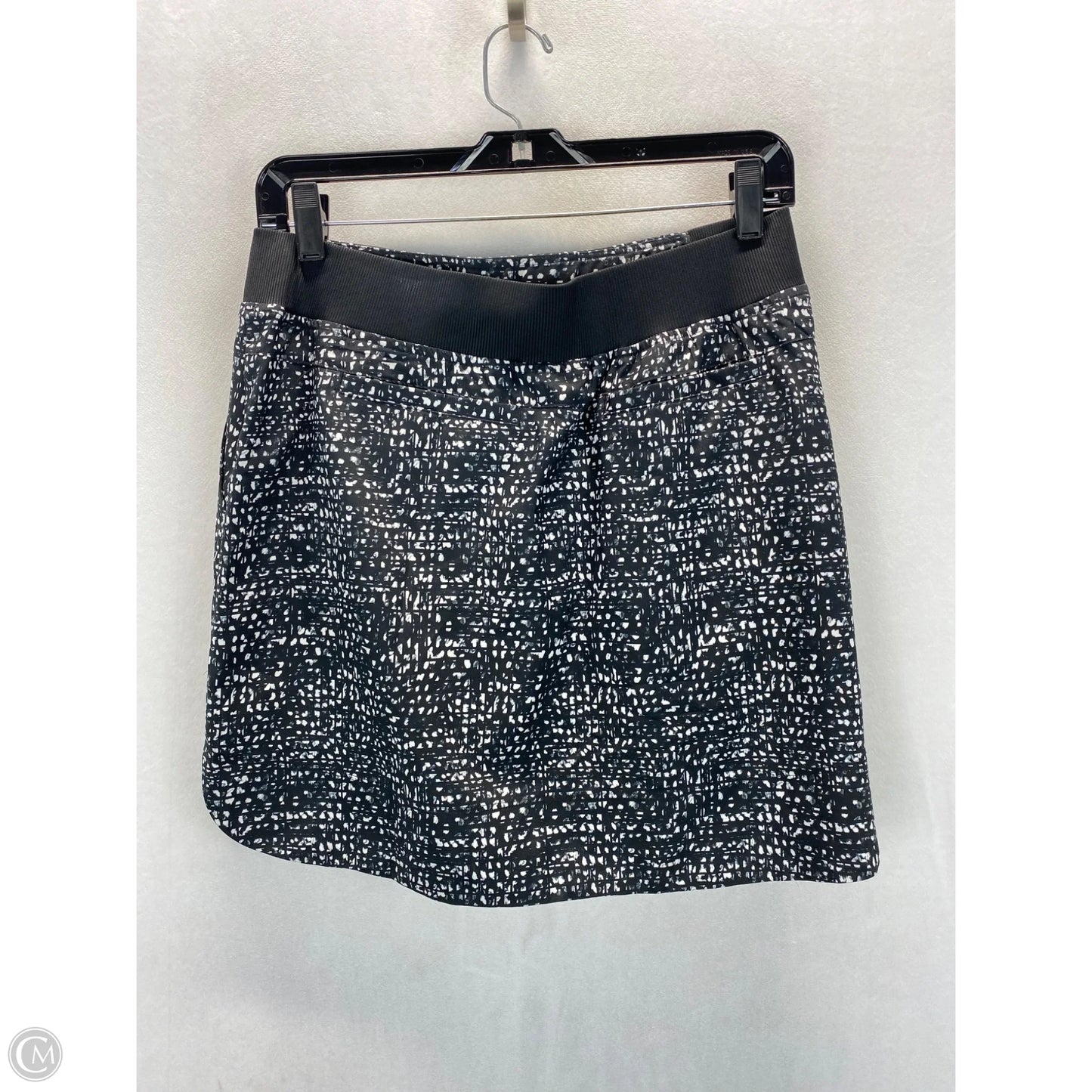 Skirt Mini & Short By Clothes Mentor In Black, Size: S
